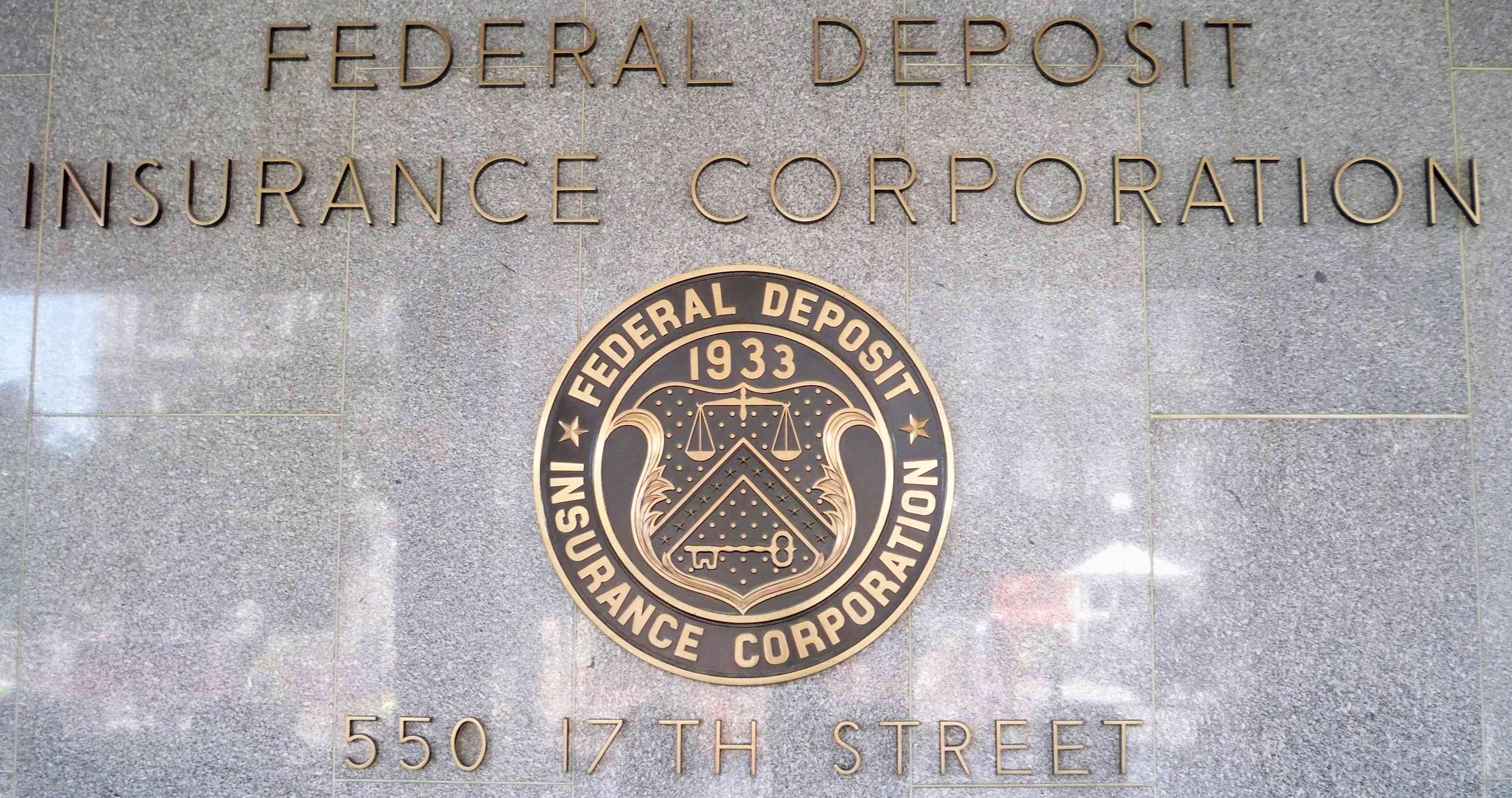 Seal of the FDIC, the government agency responsible for insuring bank deposits.